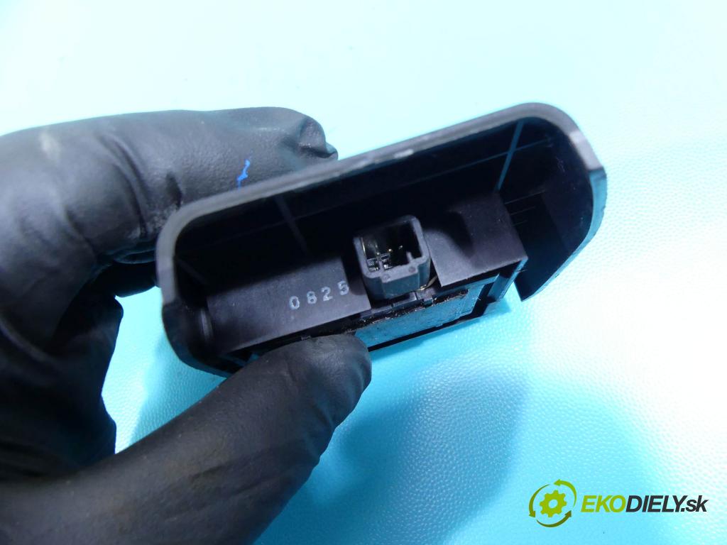 Lexus RX II 2003-2008 3.3 V6 232KM automatic 171 kW 3302 cm3 5- snímač déšť: 89941-48010 (Snímače dažďa)