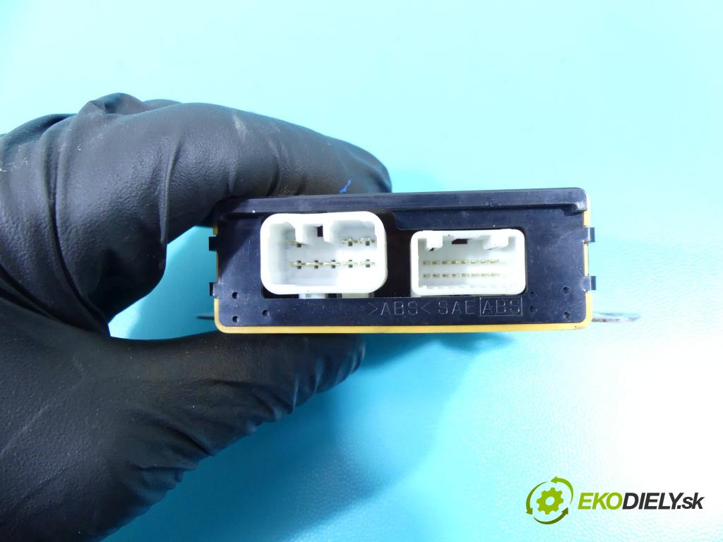 Lexus RX II 2003-2008 3.3 V6 232KM automatic 171 kW 3302 cm3 5- modul riadiaca jednotka 89430-48010 (Ostatné)