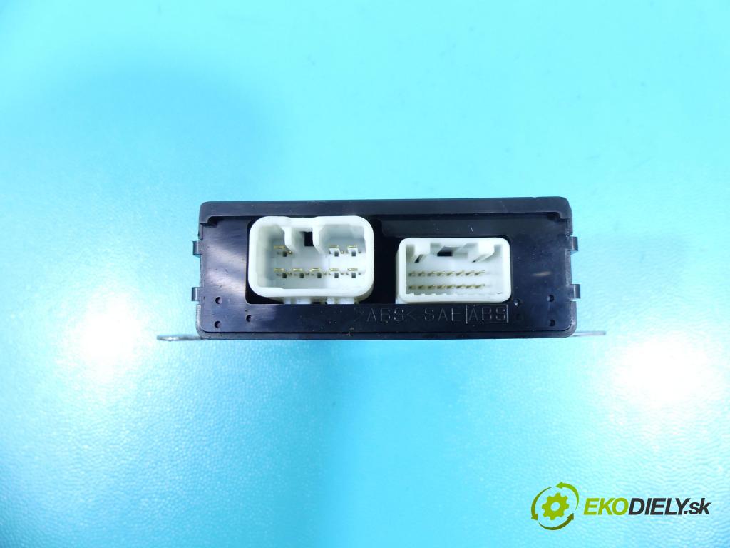 Lexus RX II 2003-2008 3.3 V6 232KM automatic 171 kW 3302 cm3 5- modul riadiaca jednotka 89430-48020 (Ostatné)