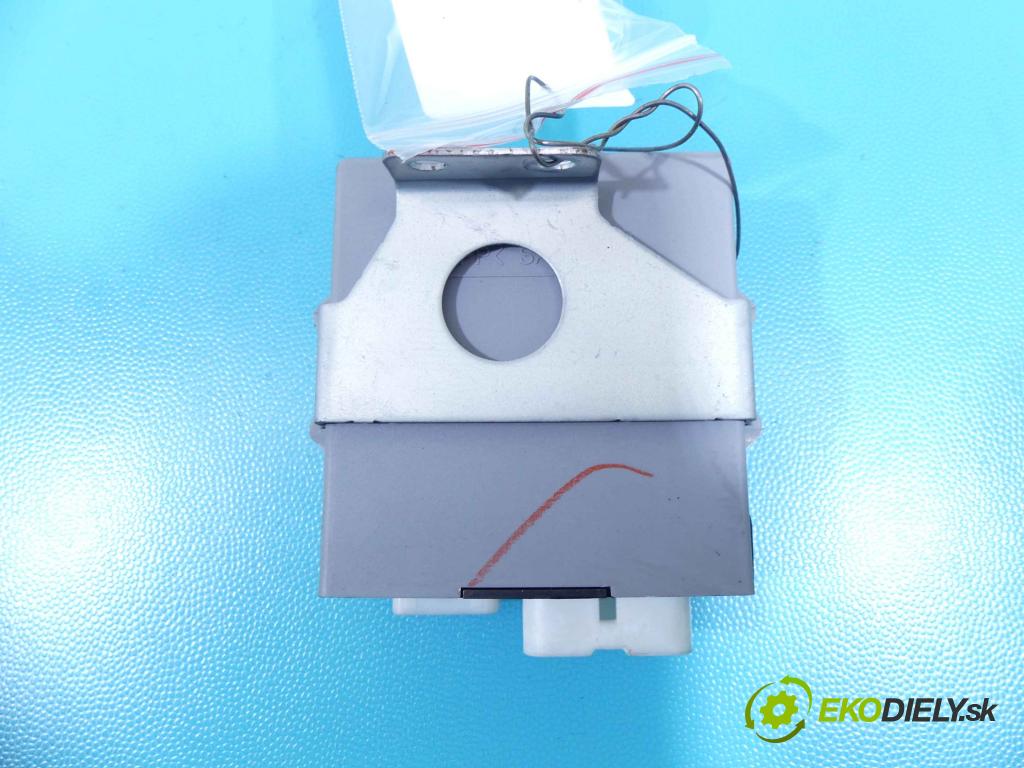 Lexus RX II 2003-2008 3.3 V6 232KM automatic 171 kW 3302 cm3 5- modul riadiaca jednotka 85940-48010 (Ostatné)