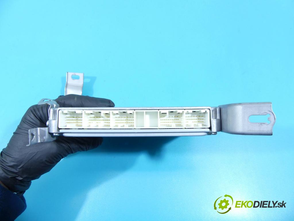 Lexus RX II 2003-2008 3.3 V6 232KM automatic 171 kW 3302 cm3 5- modul riadiaca jednotka 89661-48730 (Ostatné)