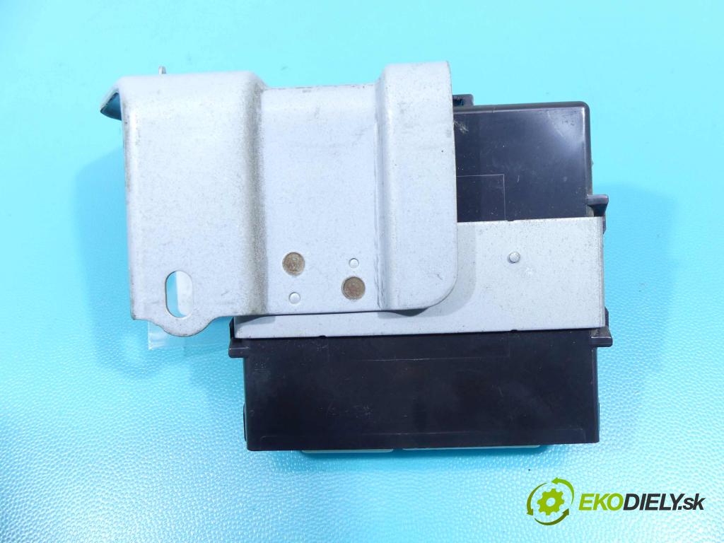 Lexus RX II 2003-2008 3.3 V6 232KM automatic 171 kW 3302 cm3 5- modul riadiaca jednotka 89940-48110 (Ostatné)