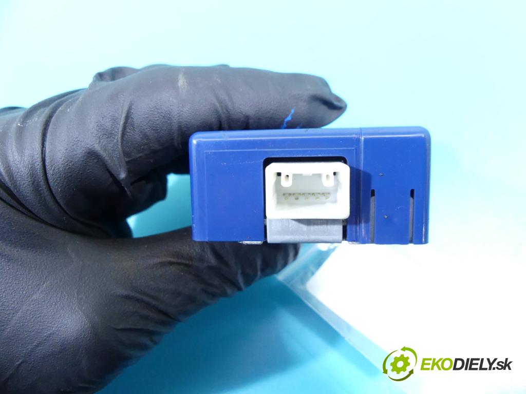 Lexus RX II 2003-2008 3.3 V6 232KM automatic 171 kW 3302 cm3 5- modul riadiaca jednotka 89741-48120 (Ostatné)