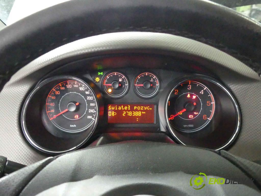 Fiat Bravo II 2007-2014 1.6 jtd 105 HP manual 77 kW 1598 cm3 5- prístrojovka/ budíky 544000980100 (Prístrojové dosky, displeje)
