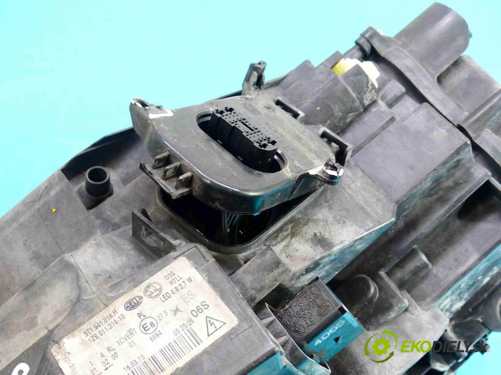 Skoda Superb II 2008-2015 2.0 tdi 140 HP automatic 103 kW 1968 cm3 4- Reflektor: pravý 3T1941016H (Pravé)