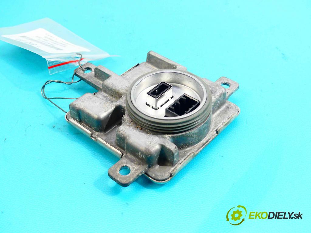 Skoda Superb II 2008-2015 2.0 tdi 140 HP automatic 103 kW 1968 cm3 4- střídač: xenon 8K0941597E (Riadiace jednotky xenónu)