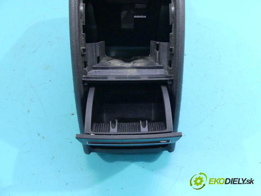 Skoda Superb II 2008-2015 2.0 tdi 140 HP automatic 103 kW 1968 cm3 4- operadlo 3T0863241G (Lakťové opierky)