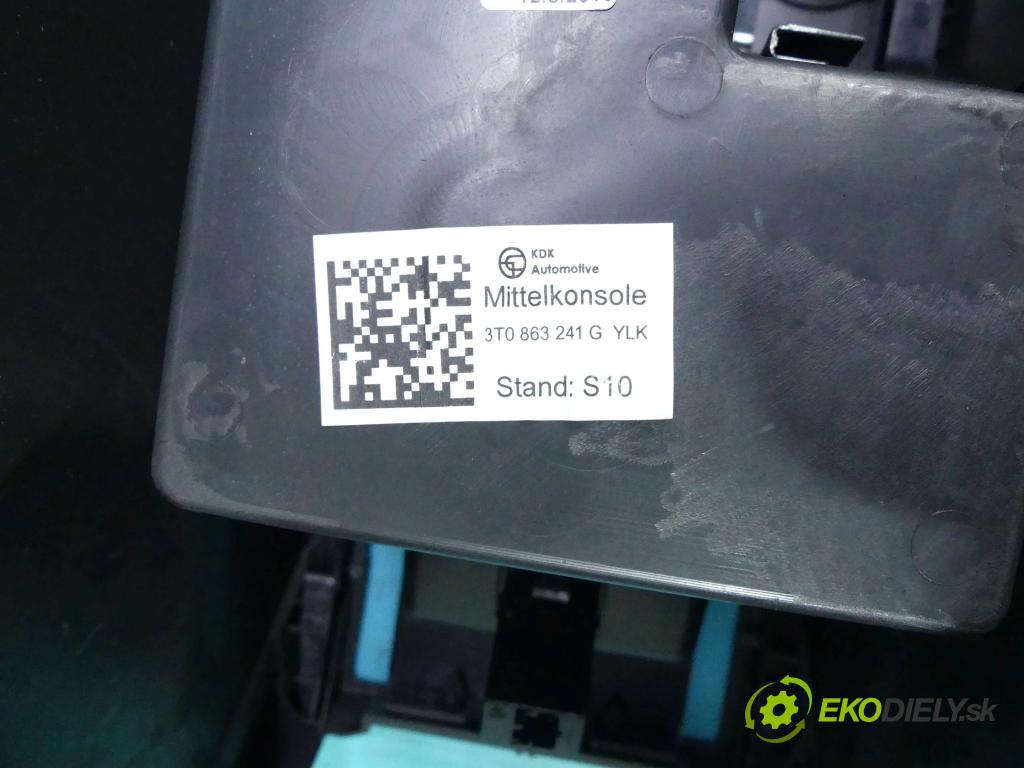 Skoda Superb II 2008-2015 2.0 tdi 140 HP automatic 103 kW 1968 cm3 4- operadlo 3T0863241G (Lakťové opierky)