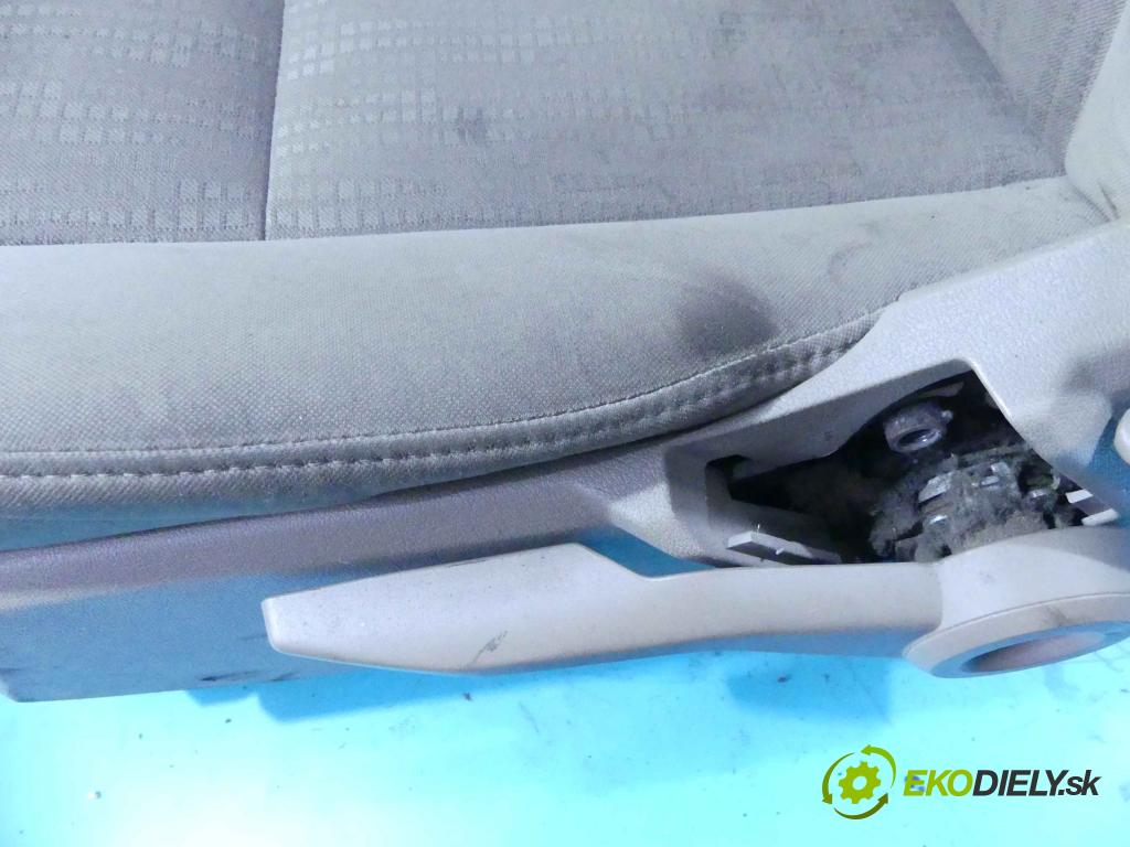 Dodge Caliber 2.0 CRD 140 HP manual 103 kW 1968 cm3 5- Sedačka ľavý  (Sedačky, sedadlá)