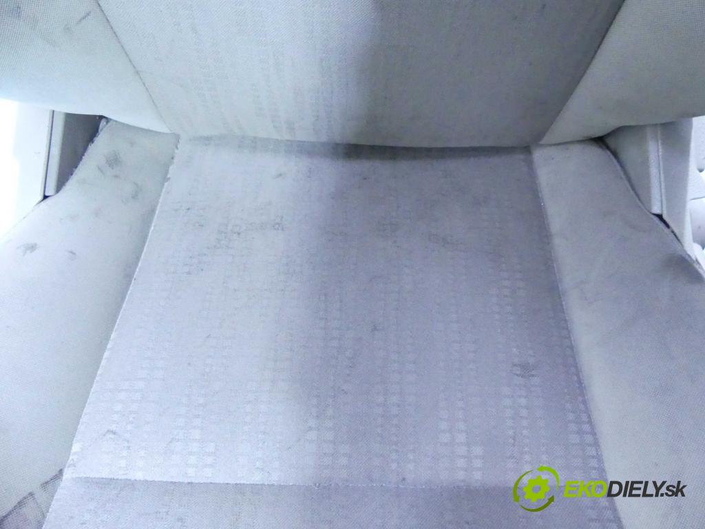 Dodge Caliber 2.0 CRD 140 HP manual 103 kW 1968 cm3 5- Sedačka ľavý  (Sedačky, sedadlá)