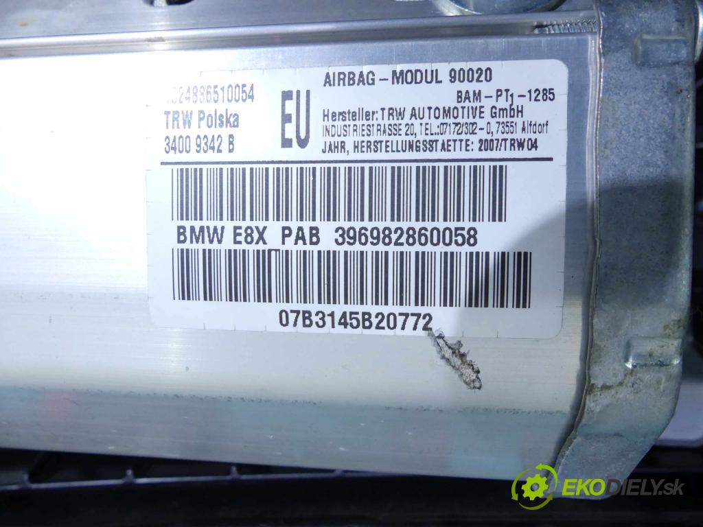 Bmw 1 E87 2004-2011 2.0d 177 HP manual 130 kW 1995 cm3 3- kokpit,pristrojová doska rozdeľovacia