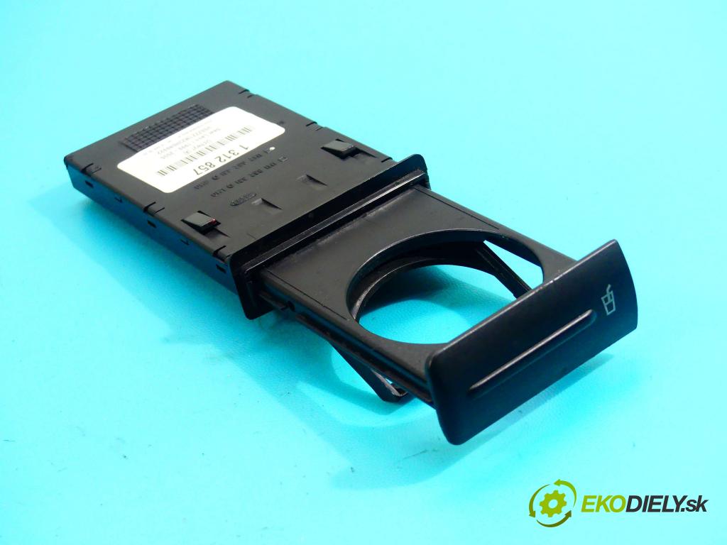 Seat Leon I 1999-2005 1.6 16V 105 HP manual 77 kW 1598 cm3 5- Rukojeť: na nápoje: 1M1862531D (Úchyty, držiaky na nápoje)