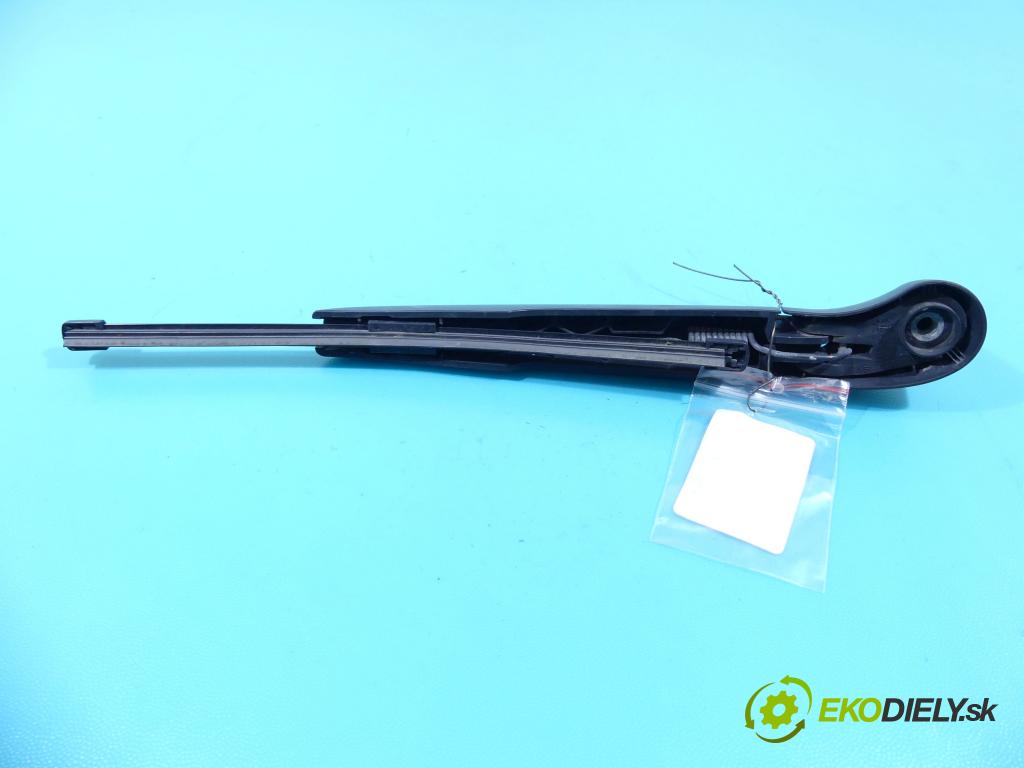 Bmw 2 F45/F46 2014-2022 2.0d 150 hp automatic 110 kW 1995 cm3 5- rameno stěrače zadní