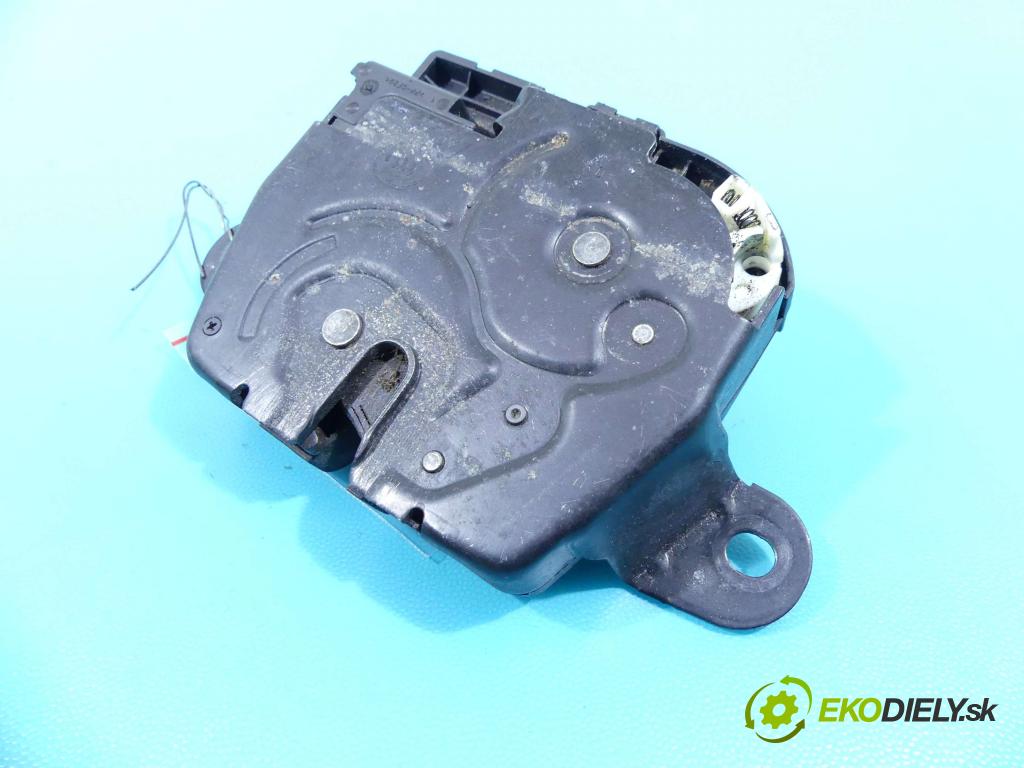 Bmw 2 F45/F46 2014-2022 2.0d 150 hp automatic 110 kW 1995 cm3 5- zámek kufrových dveří zadní 7348530