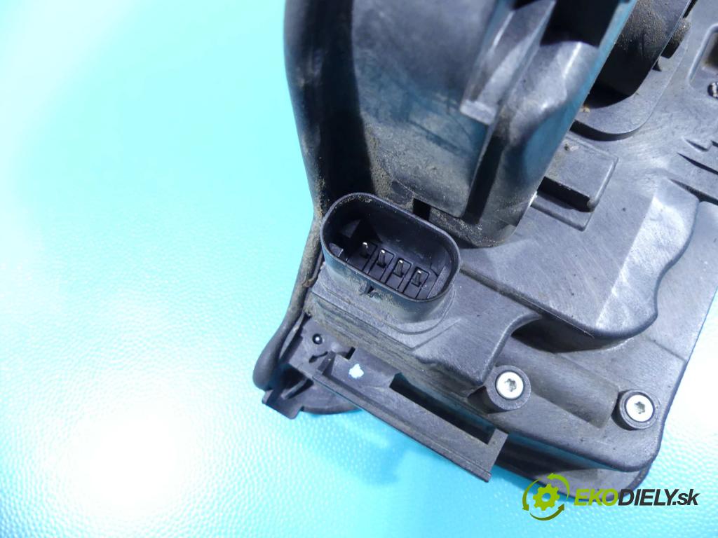 Bmw 2 F45/F46 2014-2022 2.0d 150 hp automatic 110 kW 1995 cm3 5- zámek přední pravý 7281934