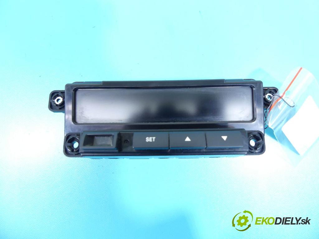 Kia Ceed I 2006-2012 1.6 crdi 116 hp manual 85 kW 1582 cm3 5- displej 95710-1H700 (Přístrojové desky, displeje)