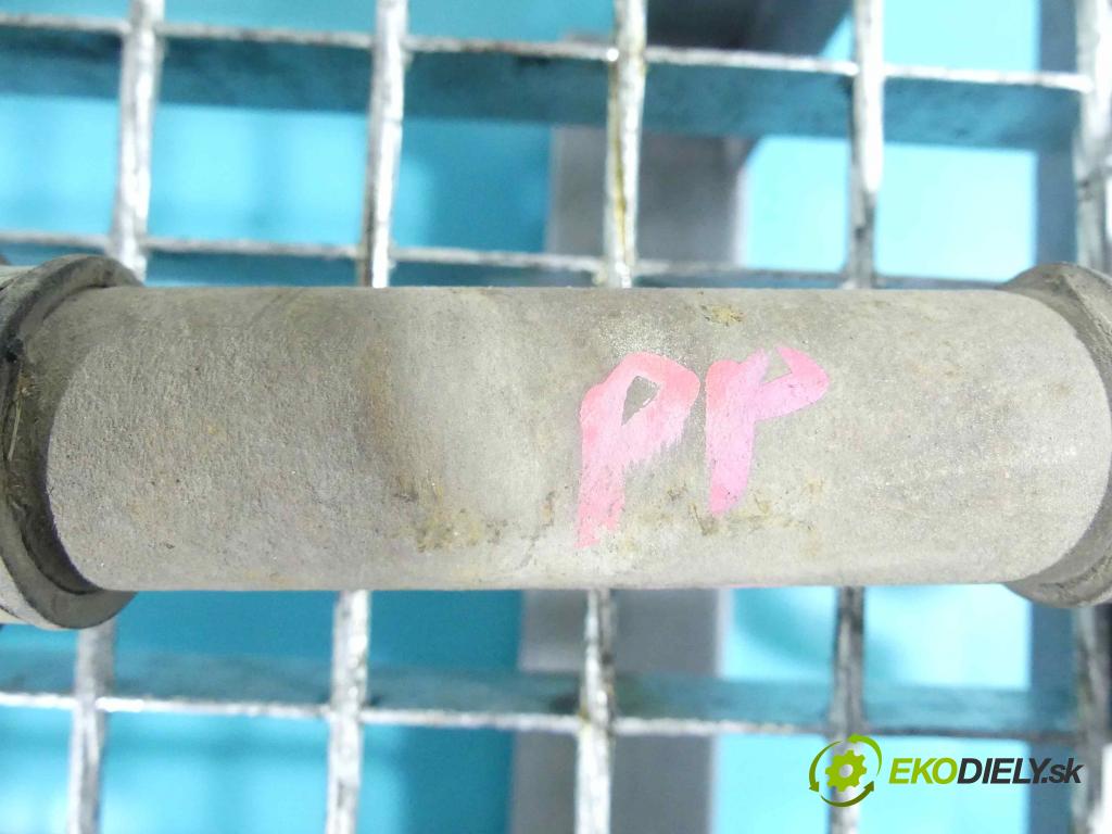 Kia Ceed I 2006-2012 1.6 crdi 116 HP manual 85 kW 1582 cm3 5- poloos pravé  (Poloosy)