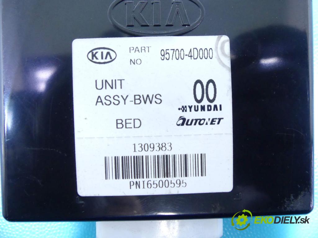 Kia Carnival II 2005-2014 2.9 crdi 185 HP automatic 136 kW 2902 cm3 5- modul riadiaca jednotka 95700-4D000 (Ostatné)