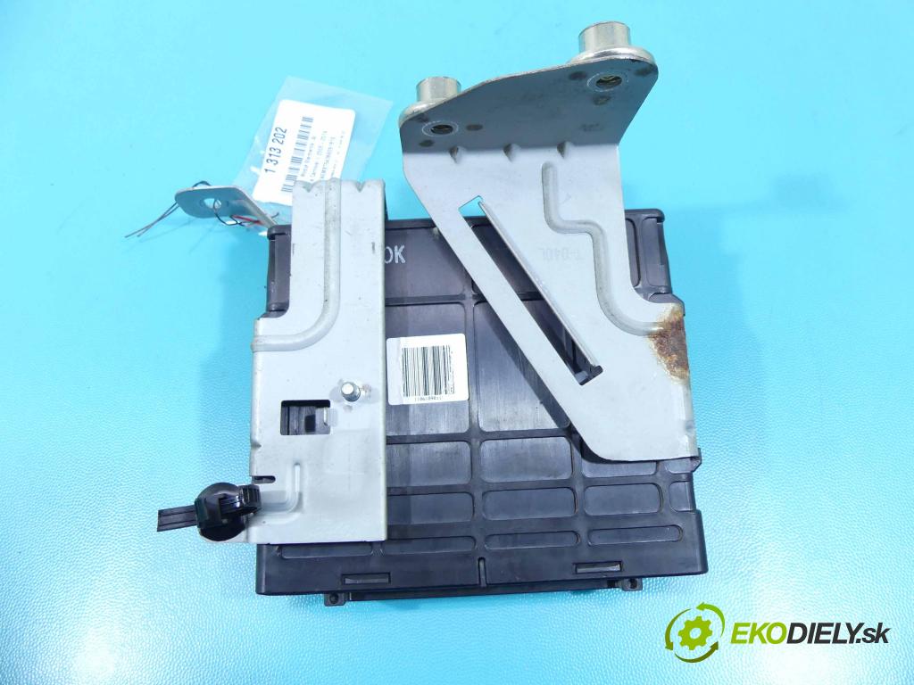 Kia Carnival II 2005-2014 2.9 crdi 185 HP automatic 136 kW 2902 cm3 5- modul riadiaca jednotka 95440-3A280 (Ostatné)