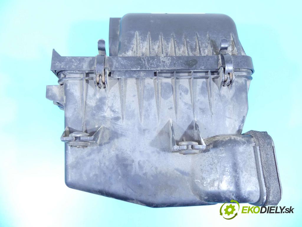 Kia Carnival II 2005-2014 2.9 crdi 185 hp automatic 136 kW 2902 cm3 5- obal filtra vzduchu 28110-4D400 (Kryty filtrů)