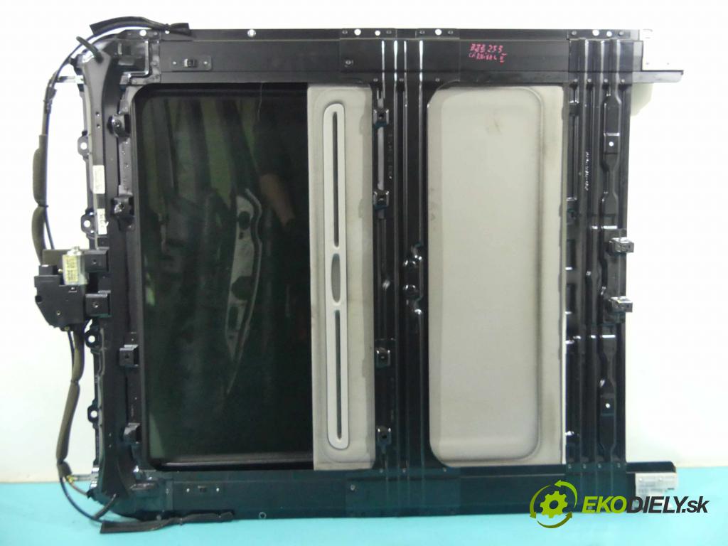 Kia Carnival II 2005-2014 2.9 crdi 185 hp automatic 136 kW 2902 cm3 5- Střešní okno:  (Okna karoserie)