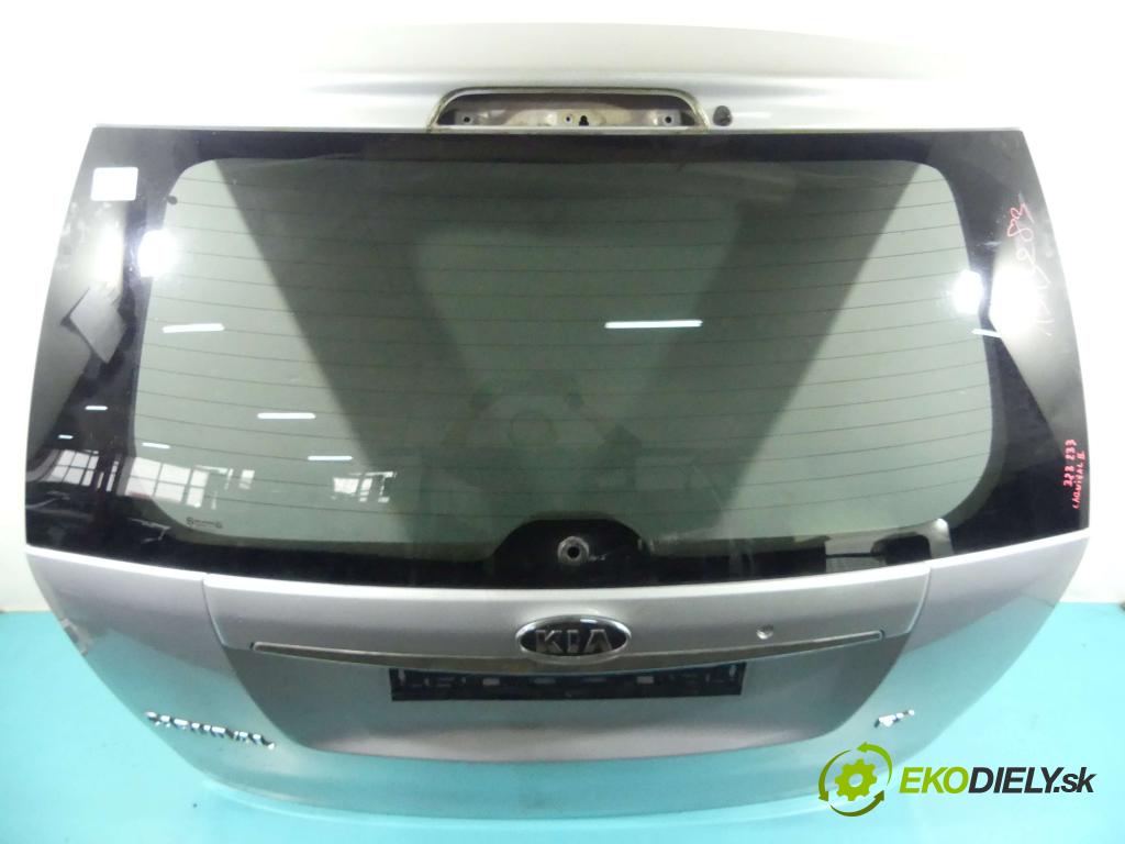 Kia Carnival II 2005-2014 2.9 crdi 185 hp automatic 136 kW 2902 cm3 5- zadní kufrové dveře  (Zadní kapoty)