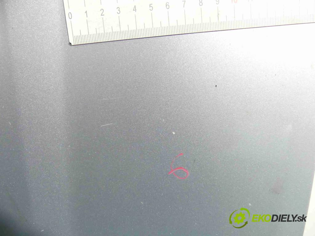 Kia Carnival II 2005-2014 2.9 crdi 185 HP automatic 136 kW 2902 cm3 5- kapota predná