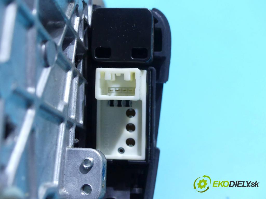 Lexus RX II 2003-2008 3.3 V6 232KM automatic 171 kW 3302 cm3 5- Páka: Změny: stupeň,rýchlosť  (Rýchlostné páky / kulisy)