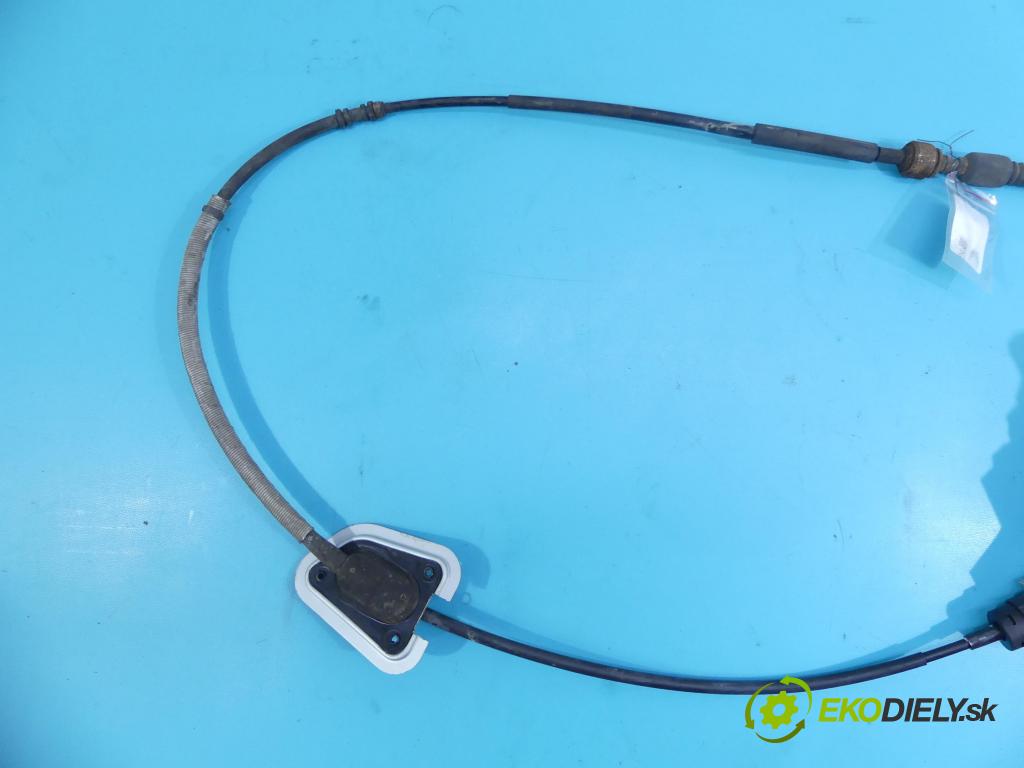 Lexus RX II 2003-2008 3.3 V6 232KM automatic 171 kW 3302 cm3 5- Páka: Změny: stupeň,rýchlosť  (Rýchlostné páky / kulisy)