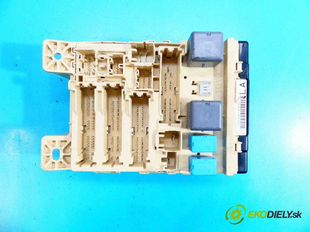 Lexus RX II 2003-2008 3.3 V6 232KM automatic 171 kW 3302 cm3 5- modul riadiaca jednotka LA1GV0F-010705 (Ostatné)