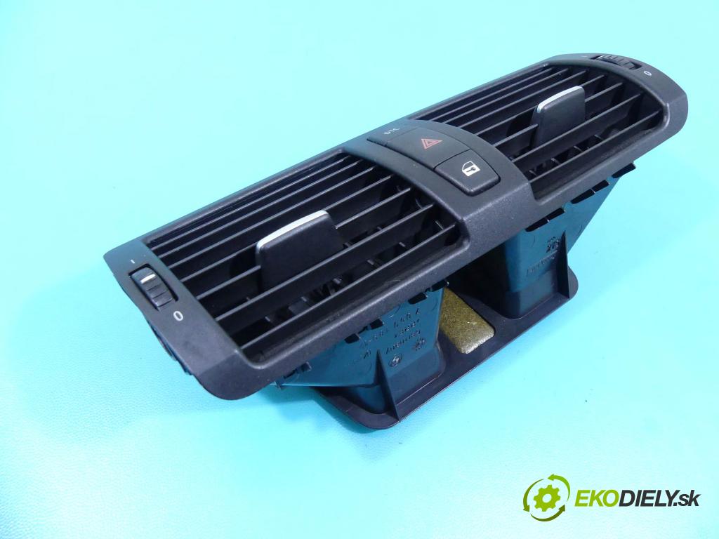 Bmw 1 E87 2004-2011 2.0d 177 HP manual 130 kW 1995 cm3 3- Mřížka: kúrenia stredová 7059189 (Mriežky kúrenia (fukáre))