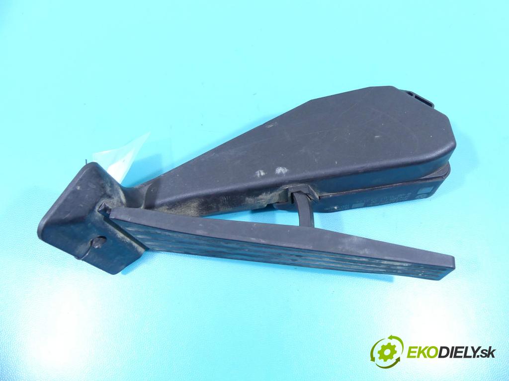 Bmw 1 E87 2004-2011 2.0d 177 HP manual 130 kW 1995 cm3 3- pedále 6770935 (Pedále)