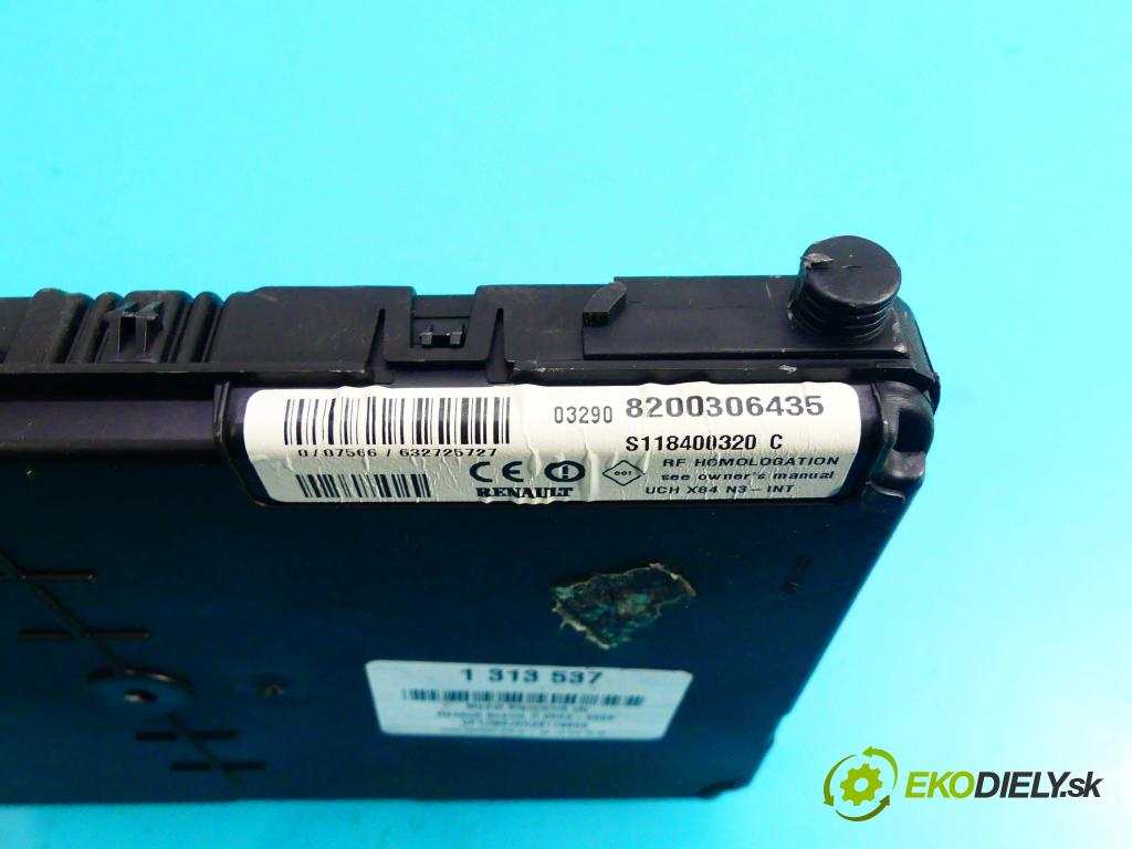 Renault Scenic II 2003-2009 1.6 16v 113 HP manual 83 kW 1598 cm3 5- modul riadiaca jednotka 8200306435 (Ostatné)