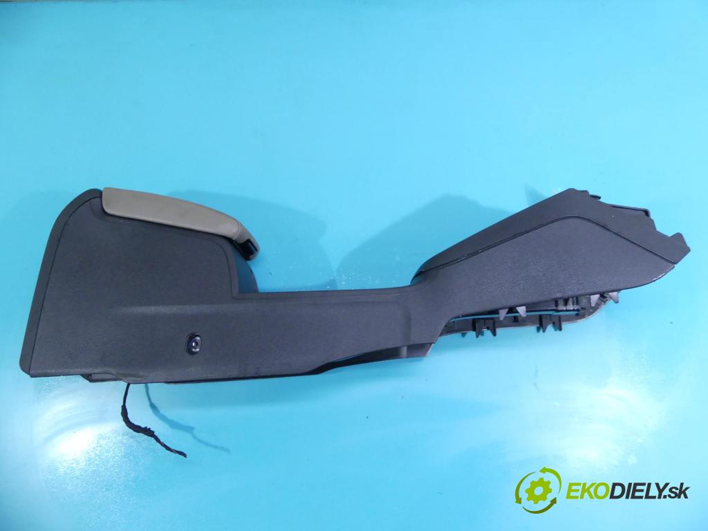 Vw Jetta VI 2010-2018 1.4 TSI 122 HP manual 90 kW 1390 cm3 4- operadlo 5C6863383UT (Lakťové opierky)