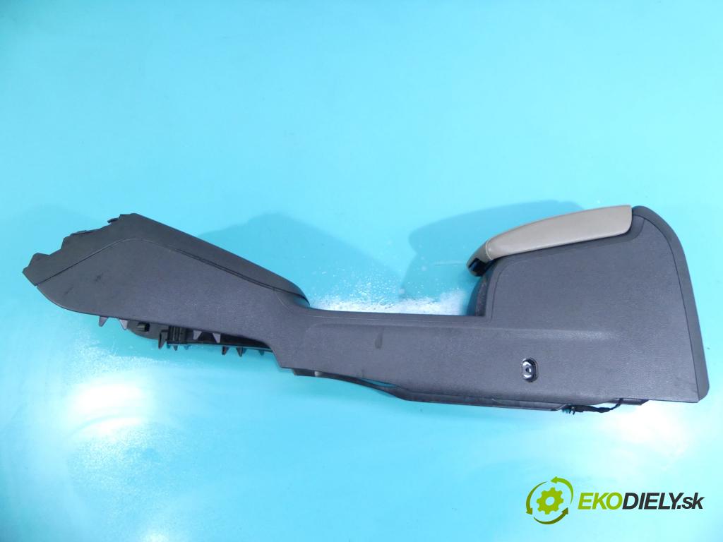 Vw Jetta VI 2010-2018 1.4 TSI 122 HP manual 90 kW 1390 cm3 4- operadlo 5C6863383UT (Lakťové opierky)