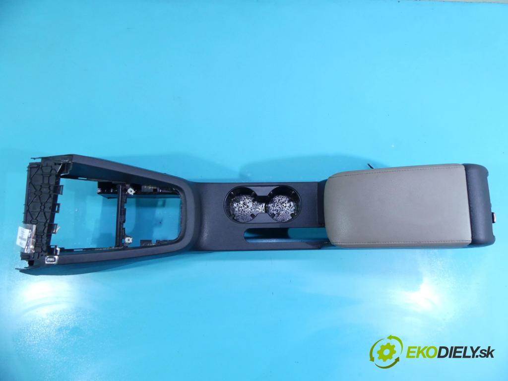 Vw Jetta VI 2010-2018 1.4 TSI 122 HP manual 90 kW 1390 cm3 4- operadlo 5C6863383UT (Lakťové opierky)