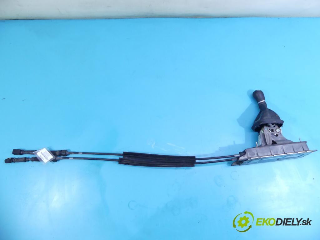 Vw Jetta VI 2010-2018 1.4 TSI 122 HP manual 90 kW 1390 cm3 4- Páka: Změny: stupeň,rýchlosť 1K0711061C (Rýchlostné páky / kulisy)