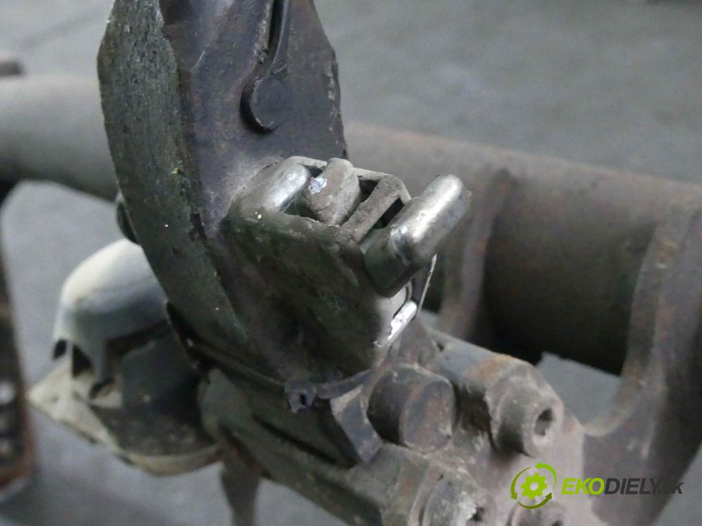 Vw Passat B4 1993-1997 1.9 tdi 90 hp manual 66 kW 1896 cm3 5- oko tažné