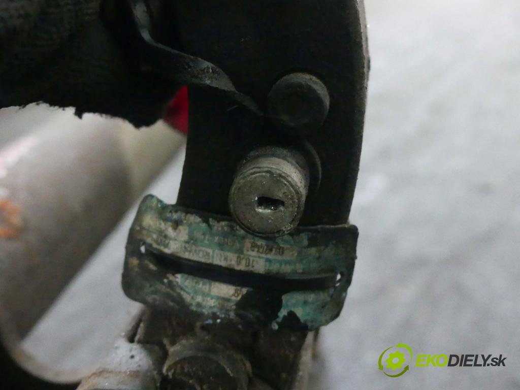 Vw Passat B4 1993-1997 1.9 tdi 90 hp manual 66 kW 1896 cm3 5- oko tažné