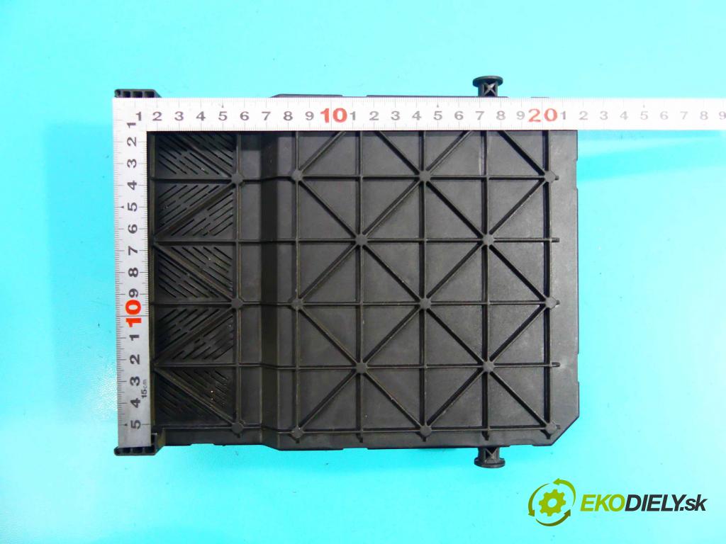 Citroen Xsara Picasso 1,8.0 16V 116 HP manual 85 kW 1749 cm3 5- modul riadiaca jednotka 9652474680 (Ostatné)