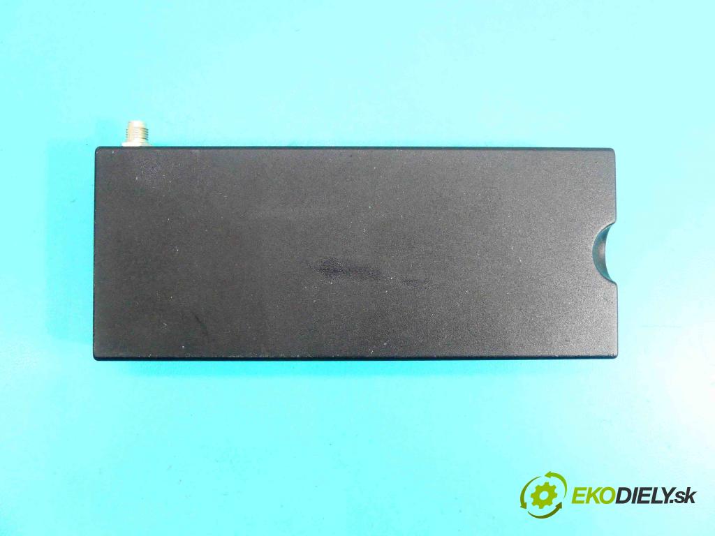 Audi A8 D2 1994-2002 3.7 V8 230 HP automatic 169 kW 3697 cm3 4- modul riadiaca jednotka SWF2335A (Ostatné)