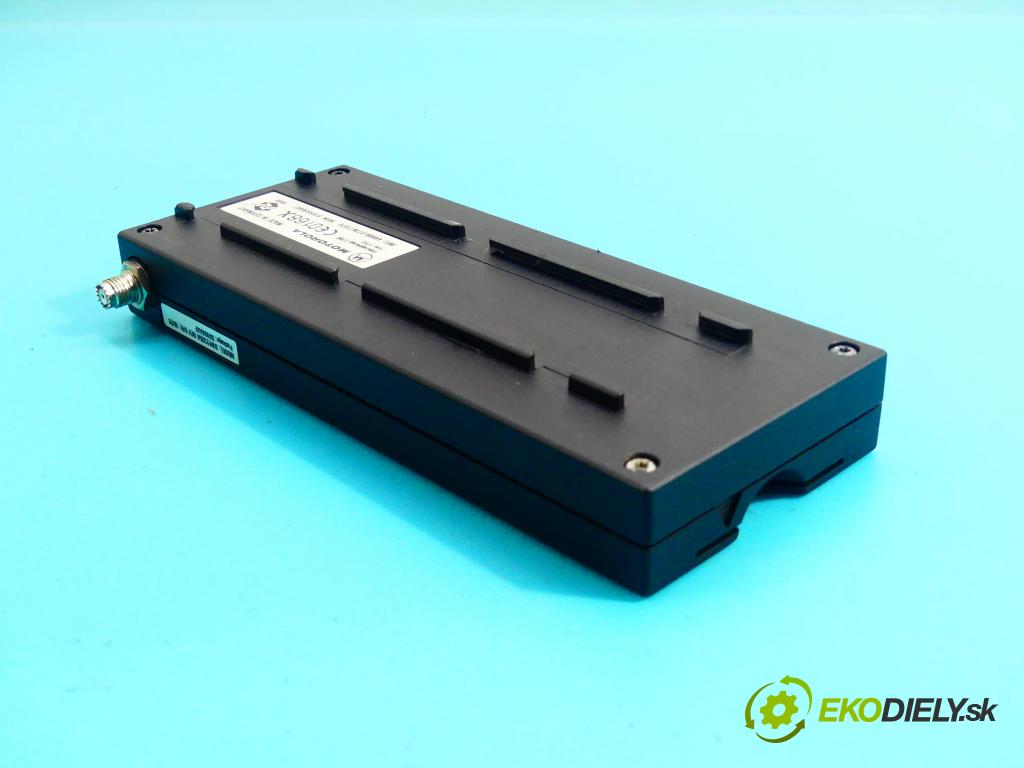 Audi A8 D2 1994-2002 3.7 V8 230 HP automatic 169 kW 3697 cm3 4- modul riadiaca jednotka SWF2335A (Ostatné)