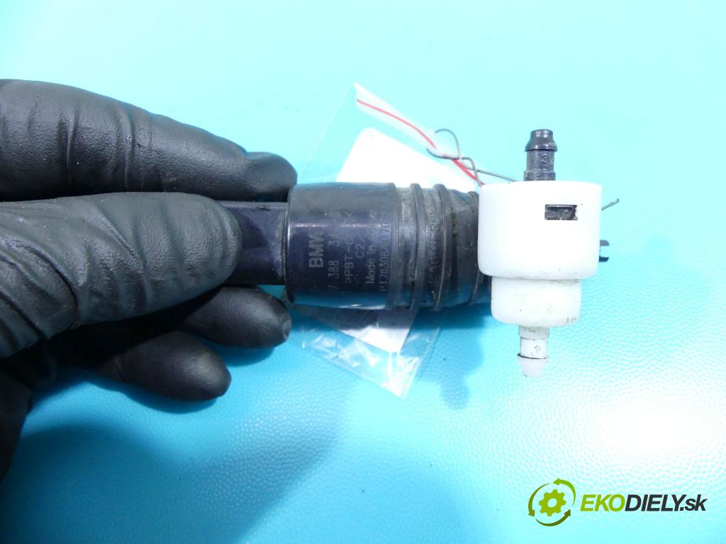 Bmw 2 F45/F46 2014-2022 2.0d 150 HP automatic 110 kW 1995 cm3 5- pompa ostrekovačov 7388349 (Motorčeky, čerpadlá ostrekovačov)