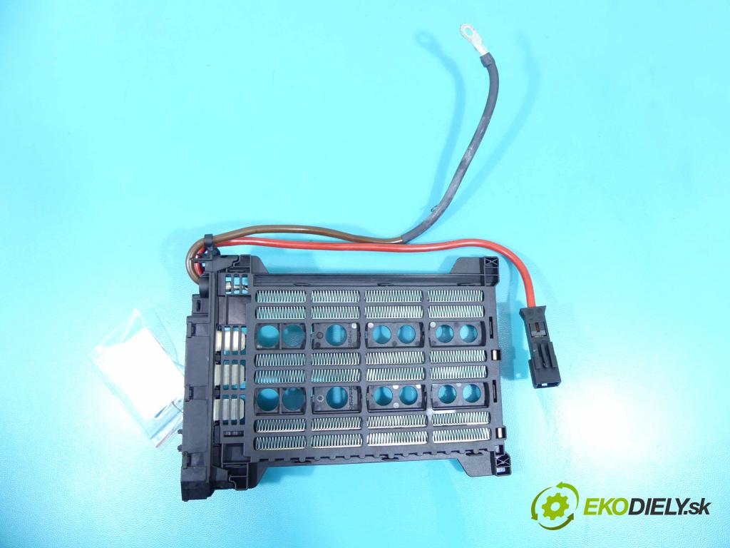 Bmw 2 F45/F46 2014-2022 2.0d 150 hp automatic 110 kW 1995 cm3 5- radiátor 710260830500 (Radiátory topení)