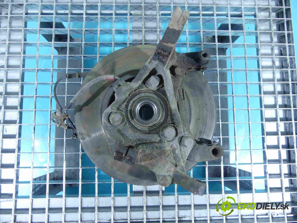 Kia Carnival II 2005-2014 2.9 crdi 185 HP automatic 136 kW 2902 cm3 5- náboj pravé (Náboje)