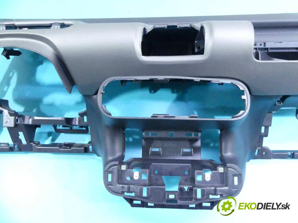 Citroen C4 Cactus 2014-2020 1.2 Tech: 82 HP manual 60 kW 1199 cm3 5- kokpit,pristrojová doska rozdeľovacia