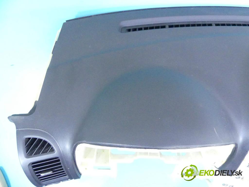 Kia Carnival II 2005-2014 2.9 crdi 185 HP automatic 136 kW 2902 cm3 5- kokpit,pristrojová doska rozdeľovacia 84530-4D000