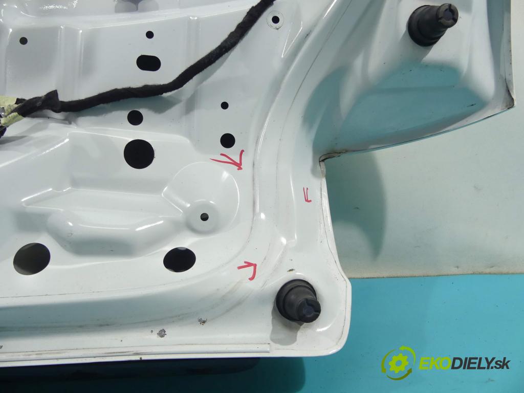 Citroen C4 Cactus 2014-2020 1.2 Tech 82 hp manual 60 kW 1199 cm3 5- zadní kufrové dveře  (Zadní kapoty)