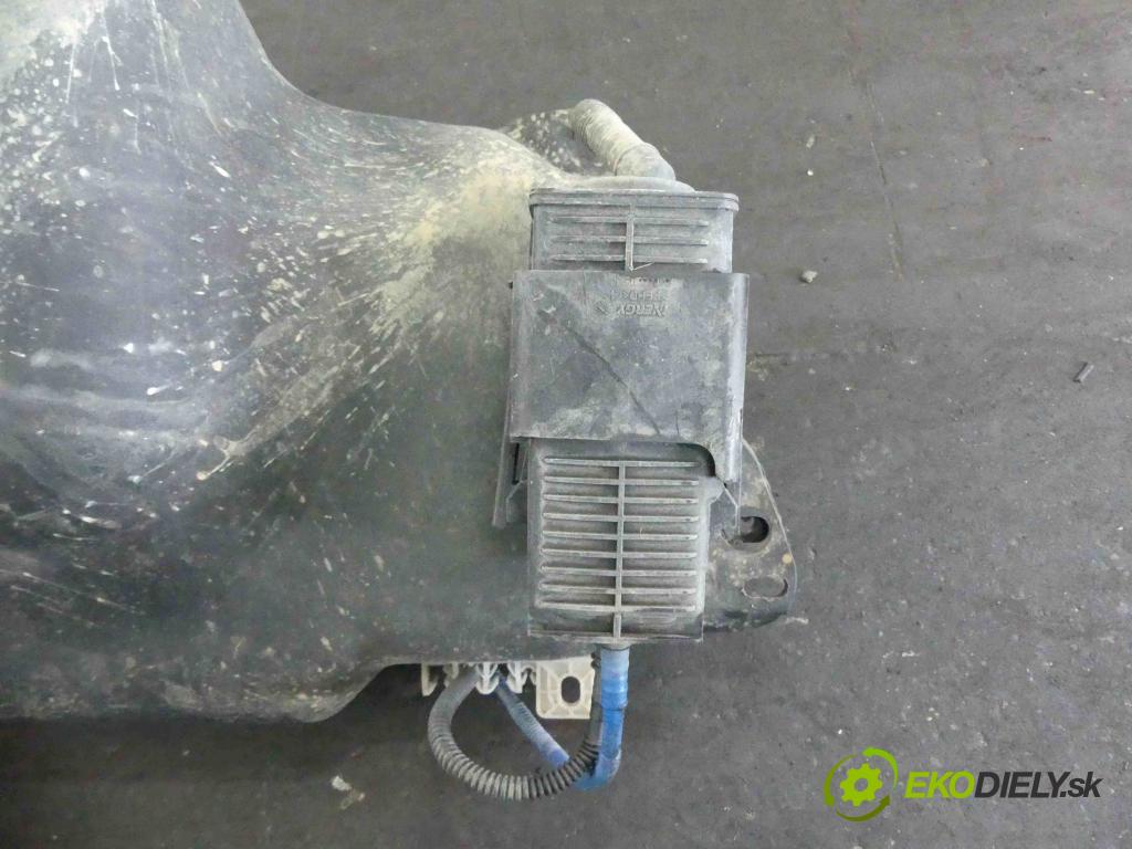 Citroen C4 Cactus 2014-2020 1.2 Tech: 82 HP manual 60 kW 1199 cm3 5- Nádrž: palivo 9805838680 (Nádrže)