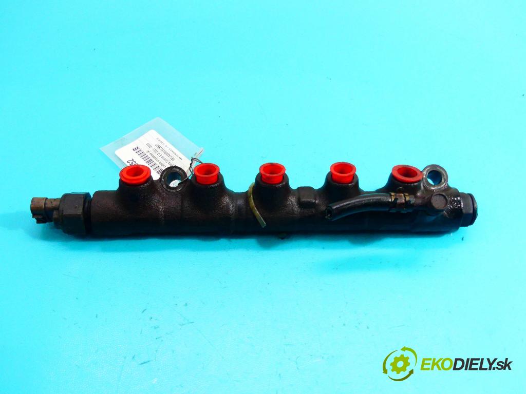 Toyota Corolla E12 2001-2009 2.0 D4D 90 HP manual 66 kW 1995 cm3 3- lišta vstrekovacia  (Vstrekovacie lišty)